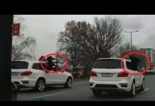 Екшън! Момчета се разхождат с калашници из Асеновград (ВИДЕО)