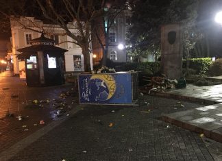 Оскверниха паметника на Стефан Стамболов пред Община Пловдив Оскверниха паметника на Стефан Стамболов пред Общината