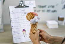 Савина и сбъднатата мечта за чист занаятчийски сладолед в Пловдив Савина и сбъднатата мечта за чист занаятчийски сладолед в Пловдив