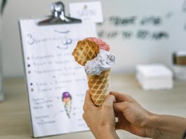 Савина и сбъднатата мечта за чист занаятчийски сладолед в Пловдив Савина и сбъднатата мечта за чист занаятчийски сладолед в Пловдив