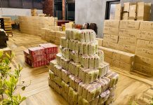 Добрият пример да Дариш Храна за Коледа Добрият пример да Дариш Храна за Коледа