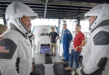 SpaceX: Първа мисия с екипаж в Космоса – на живо SpaceX: Първа мисия с екипаж в Космоса - на живо