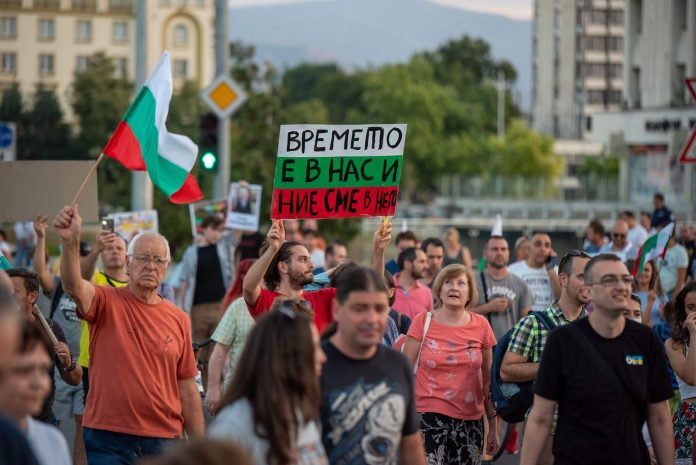 Протести Пловдив: Времето е в нас и ние сме в него