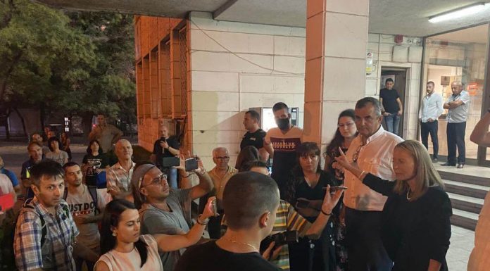 Дани Каназирева дава отчет на гражданите в Пловдив Дани Каназирева дава отчет на гражданите в Пловдив