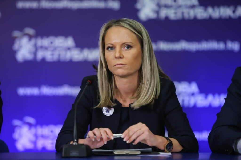 Дани Каназирева отново се скри и не пое отговорност
