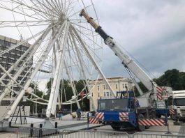Площад “Централен” унищожен от варненска фирма Площад "Централен" унищожен от варненска фирма