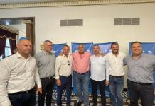 Кандидат за депутат и кмет на ГЕРБ блъска съграждани Кандидат за депутат и кмет на ГЕРБ блъска съграждани