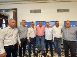 Кандидат за депутат и кмет на ГЕРБ блъска съграждани Кандидат за депутат и кмет на ГЕРБ блъска съграждани