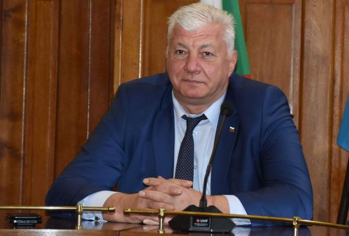 Община Пловдив вдига данъците и таксите