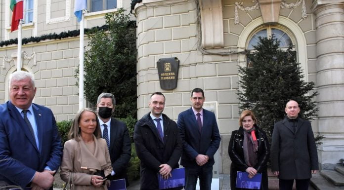 Дойде ли промяната в Пловдив? Зико (ГЕРБ): Да, добре! Дойде ли промяната в Пловдив? Зико (ГЕРБ): Да, добре!