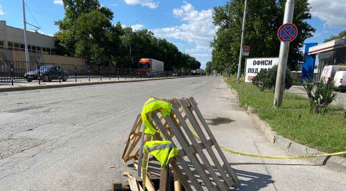 Любомир Чакъров: Колко ще търпим Здравко Димитров? Любомир Чакъров: Колко ще търпим Здравко Димитров?