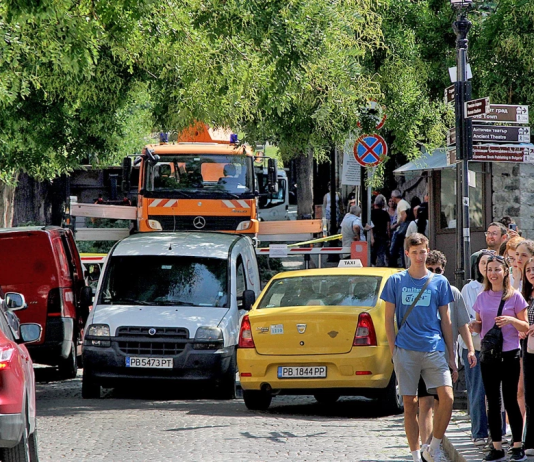Общината е дала на 1358 коли достъп безплатно в Стария град Общината е дала на 1358 коли достъп безплатно в Стария град